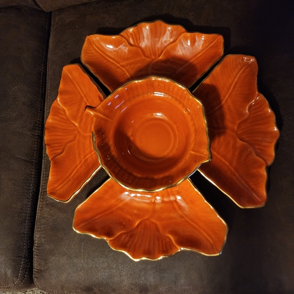 Vintage Orange Leaf Gold Trim Bowl & 4 Serving Plates USA California M700 - Picture 8 of 11